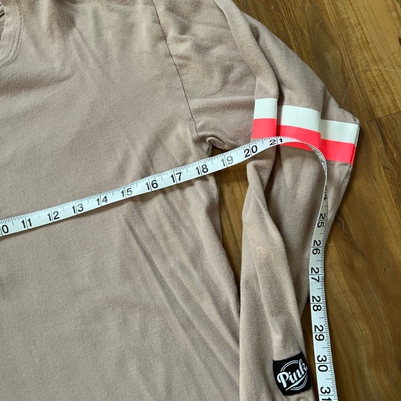 VS Pink Henley - Picture 3 of 5